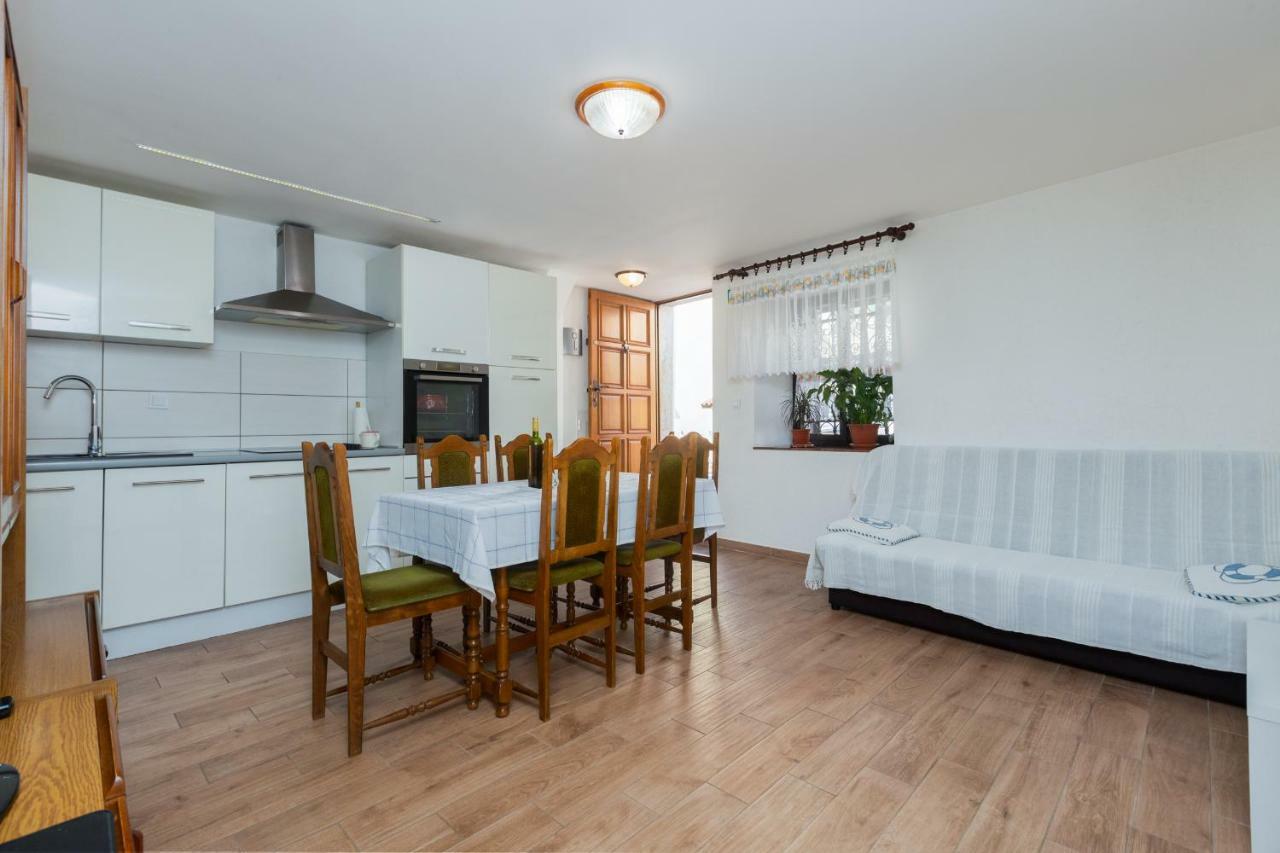 Casa Sofia Appartement Vrsar Buitenkant foto